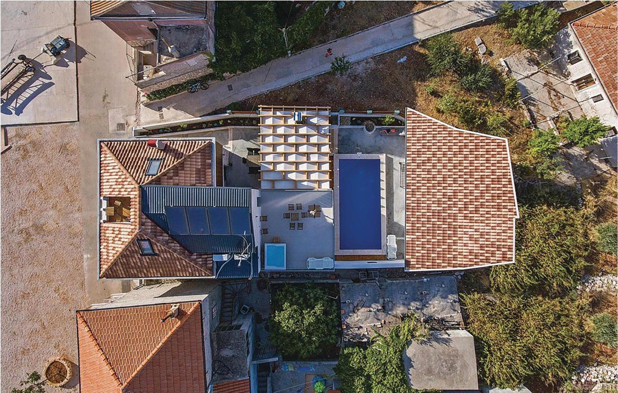 9 Bedroom Lovely Home In Каприе Экстерьер фото